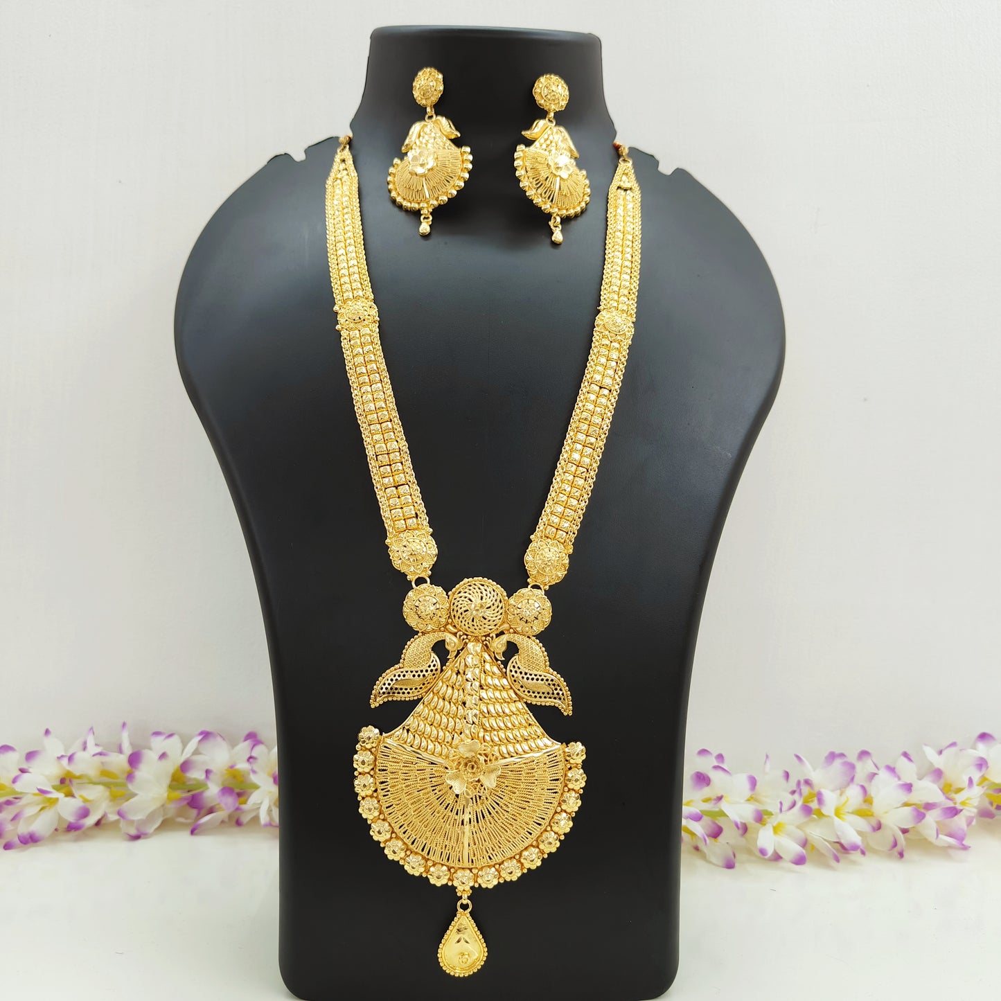 Gold Plated Peacock Design Traditional Sitahar