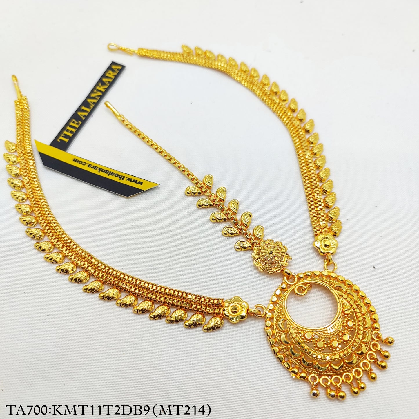 Gold Plated Taira Tikli  Chandbali Designed